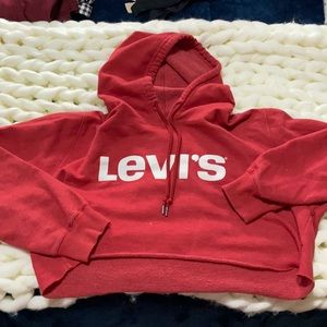 LEVI’S cropped sweatshirt!